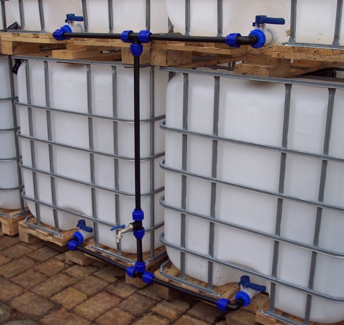 (Bild für) Verbindungsset für 4 IBC Tanks 25 mm